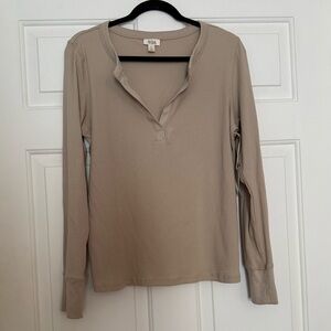 a.n.a Women's Tan Long Sleeve Top